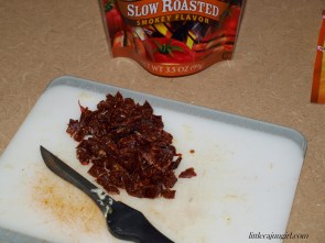 Spicy Tuscan-Stuffed Chicken: LittleCajunGirl.com