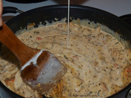 Sinfully Delicious Seafood Pasta: LittleCajunGirl.com